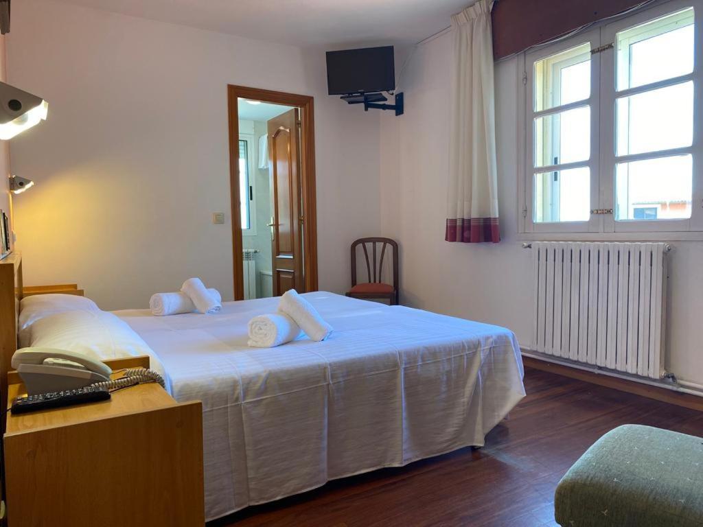 Hotel San Paio Santiago de Compostela Exterior photo